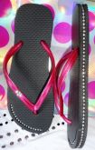 Chinelo Preto tira pink c/ strass e piercing cód.004